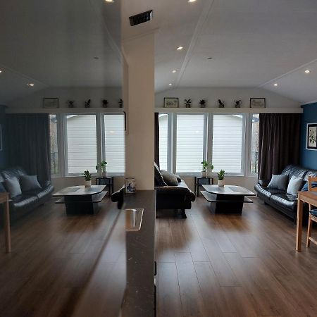 Modern En Chic Chalet Tot 4 Personen Op De Veluwe Recreatiepark De Oude Driest 皮滕 外观 照片