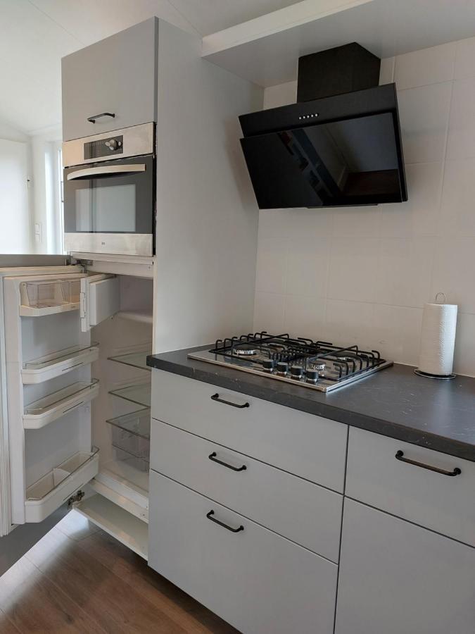 Modern En Chic Chalet Tot 4 Personen Op De Veluwe Recreatiepark De Oude Driest 皮滕 外观 照片